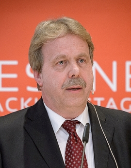 Helmut Schmitz